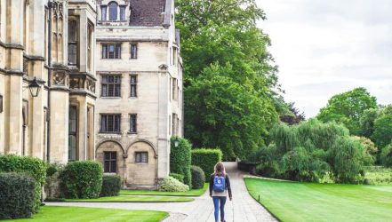 How to Choose the Right College for You