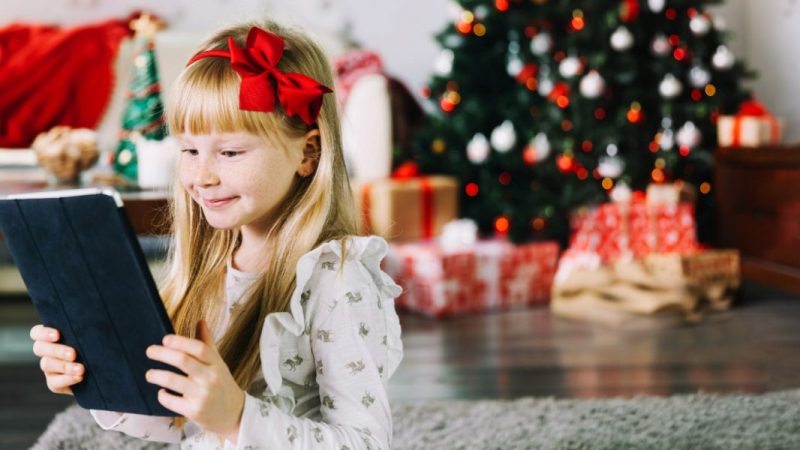 Expert Strategies For Managing Children’s Screen Time Over The Christmas Break