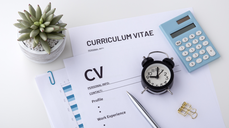 10 Tips for Crafting a CV That Stands Out to Employers